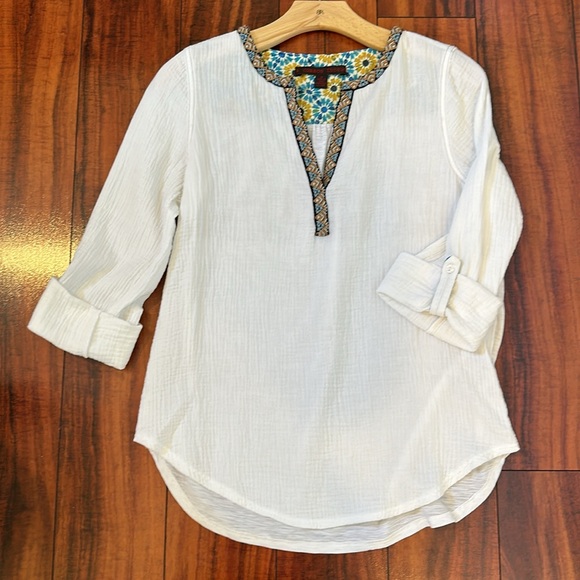 Anthropologie, A Common Thread top - Picture 9 of 9